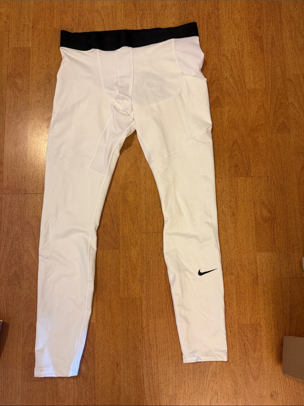 Nike White Leggings with Black Waistband and Swoosh XXL